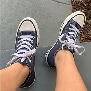 navy blue converse